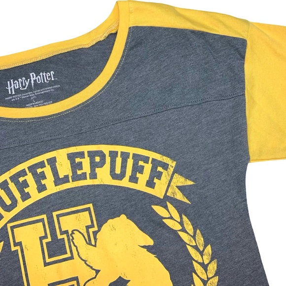 Harry Potter Hufflepuff Raglan Sleeve Athletic Graphic T Shirt Tee Hogwarts - Picture 4 of 12